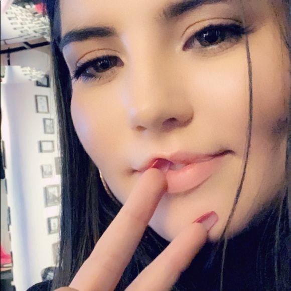 Meet your posher, Jordyn - Picture 16 of 16